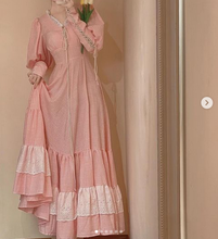 Load image into Gallery viewer, vintage dress cottagecore dress party dress 1930s 1940s dress 1950s dress 1900 dress Edwardian dress Prairie dress Lawn dress Period Drama Style Regency Dress Gunnesax dress
