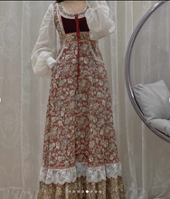 Load image into Gallery viewer, vintage dress cottagecore dress 1970s dress 50s dress prairie dress gunnesax dress lolita dress kawaii dress victorian dress edwardian dress 1900s dress gothic dress dark academia Gunne sax dress
