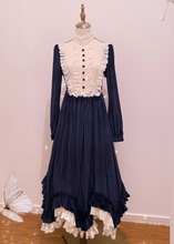 Load image into Gallery viewer, 1900s Edwardian Stand Collar Vintage Swing Dress
