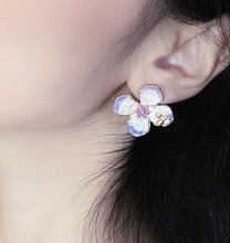 Load image into Gallery viewer, Fairycore Flower Ear Pins
