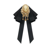Load image into Gallery viewer, vintage brooch vintage accessories retro brooch 
