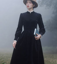 Load image into Gallery viewer, 1900s Style Stand Collar Vintage Dress
