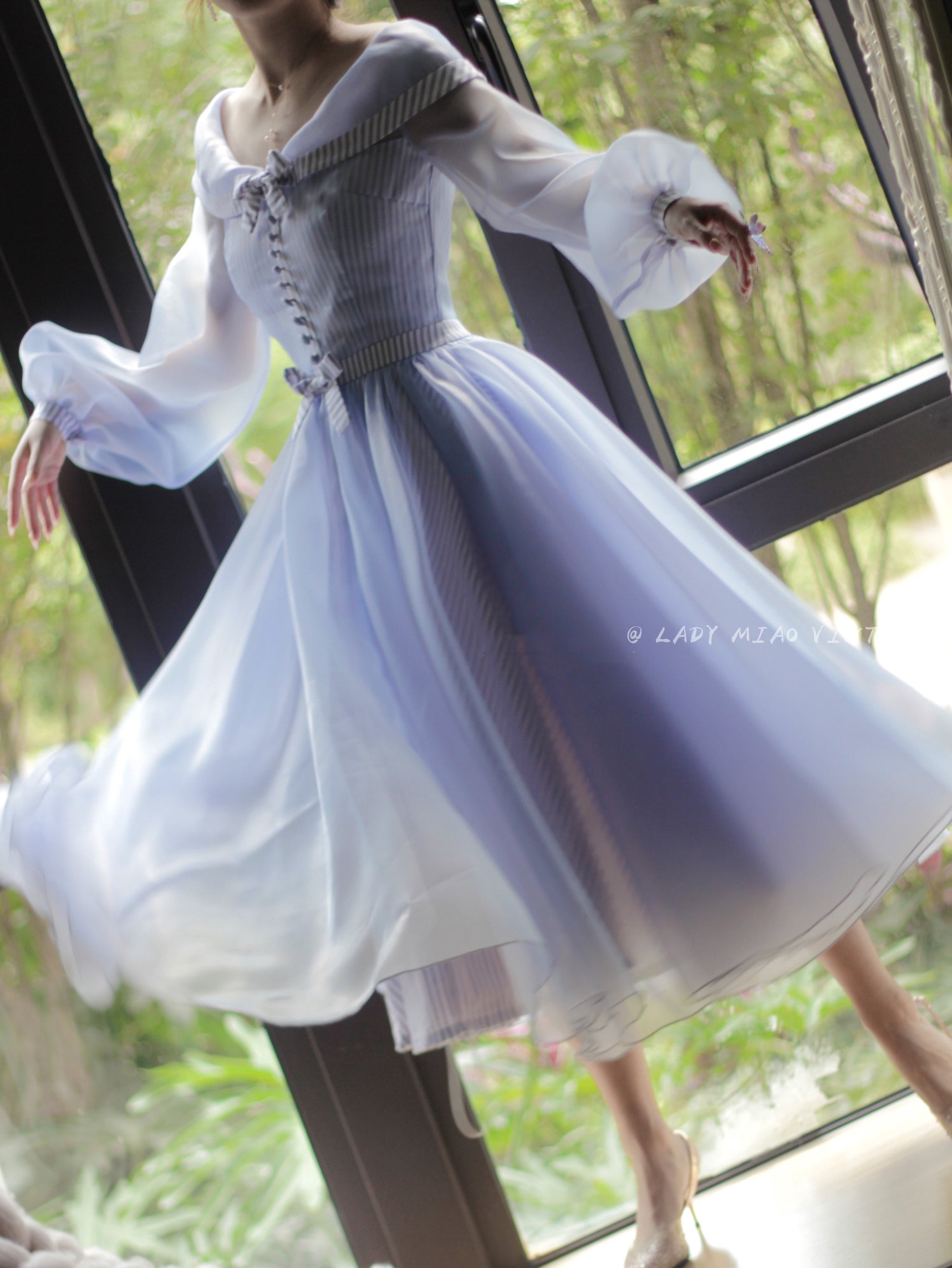 KONGESコンゲススロイド FAIRY DRESS（BOWIE BLUE）2y