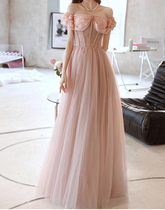 Prom dress evening dress wedding dress graduation dress bridesmaid dress homecoming dress party dress