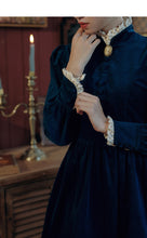 Load image into Gallery viewer, 1900s Style Stand Collar Vintage Dress

