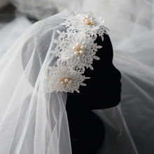Load image into Gallery viewer, wedding veil 

