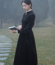 Load image into Gallery viewer, 1900s Style Stand Collar Vintage Dress
