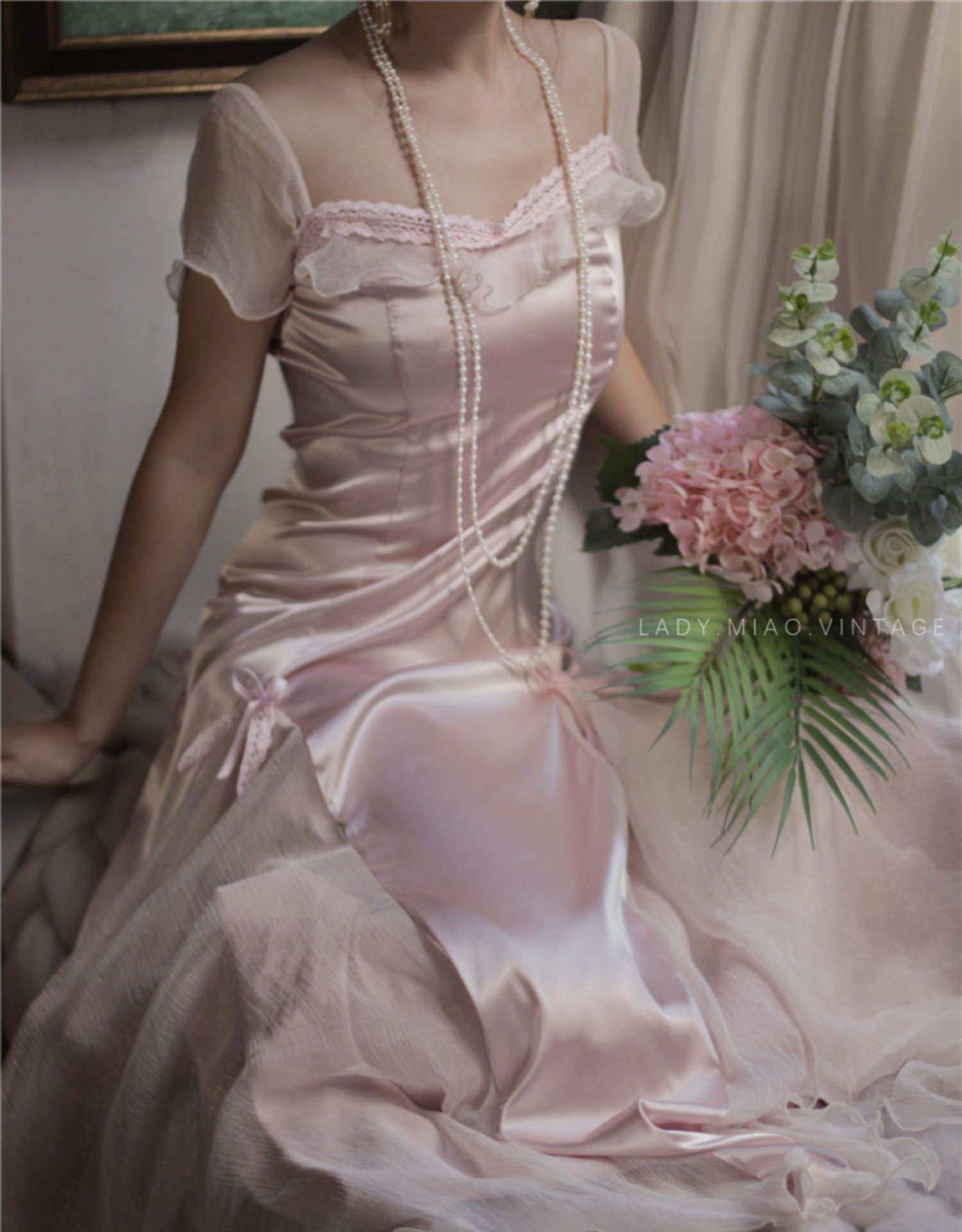 Dreamy Coquette Bow-Stitched Satin Dress White / L