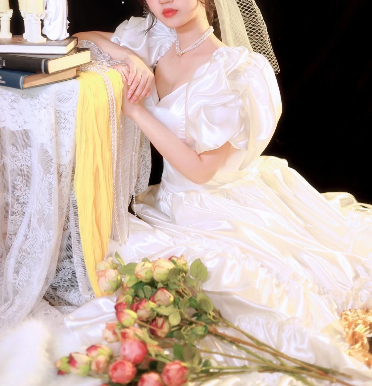 vintage puff sleeve wedding dress Vintage Remake Puff Sleeves Wedding Gown Dress I Retro Fairy