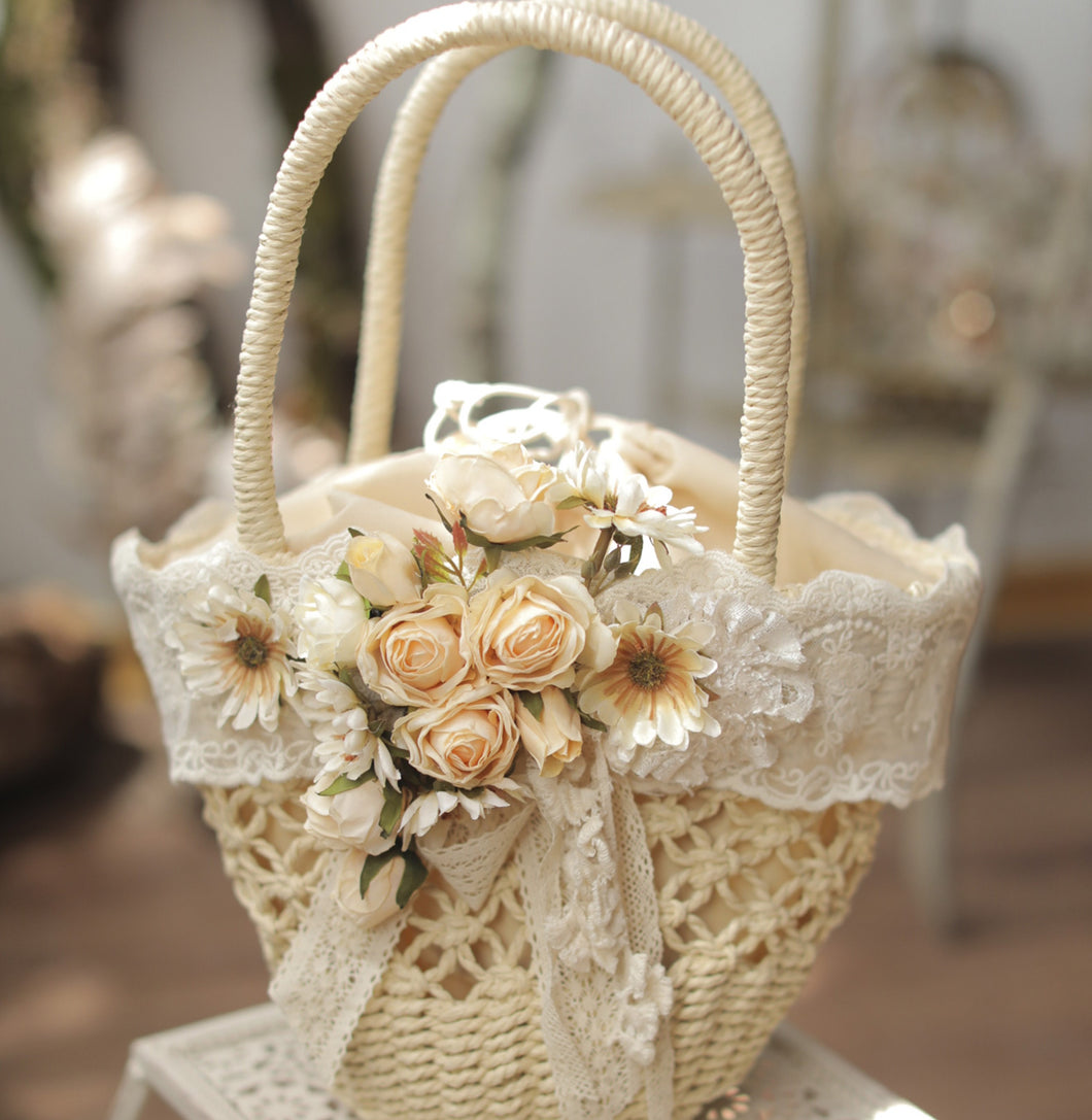 cottagecore bag straw bag vintage hand bag