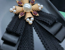 Load image into Gallery viewer, Vintage Style Bow Tie Brooch Collar Pin
