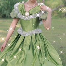 Load image into Gallery viewer, Retro Princess Puff Sleeves Green Prom Dress
