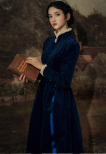 Load image into Gallery viewer, 1900s Style Stand Collar Vintage Dress
