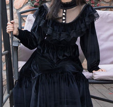 Load image into Gallery viewer, 30s Dark Academia Gothic Style Dress
