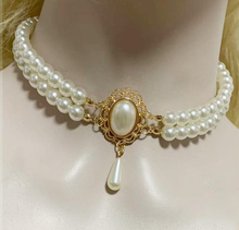 Load image into Gallery viewer, Handmade Vintage Princess Style Necklace
