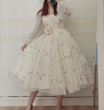 Load image into Gallery viewer, vintage dress cottagecore dress party dress 1930s 1940s dress 1950s dress 1900 dress Edwardian dress Prairie dress Lawn dress Period Drama Style Regency Dress
