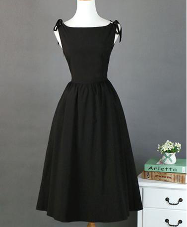 1950s Hepburn Style Black Dress Black / S- Pls see size chart